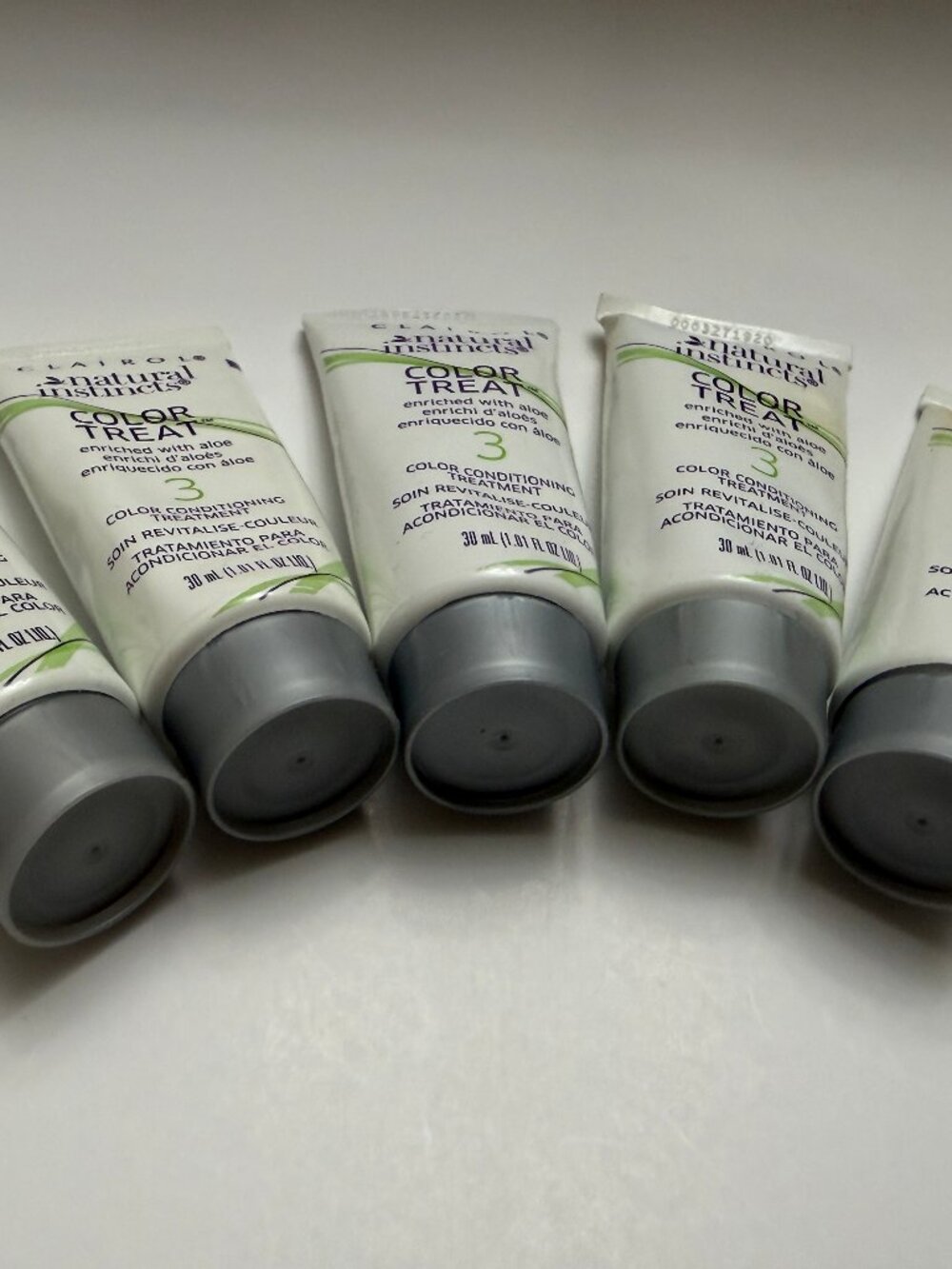 Lot of 5 Clairol Natural Instincts Color Treat Color Conditioning Treatments